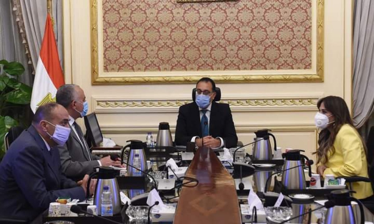 بسبب عدم الاستقرار الأحوال الجوية.. مدبولي يوجه برفع درجة الاستعداد وتشغيل غرف إدارة الأزمات