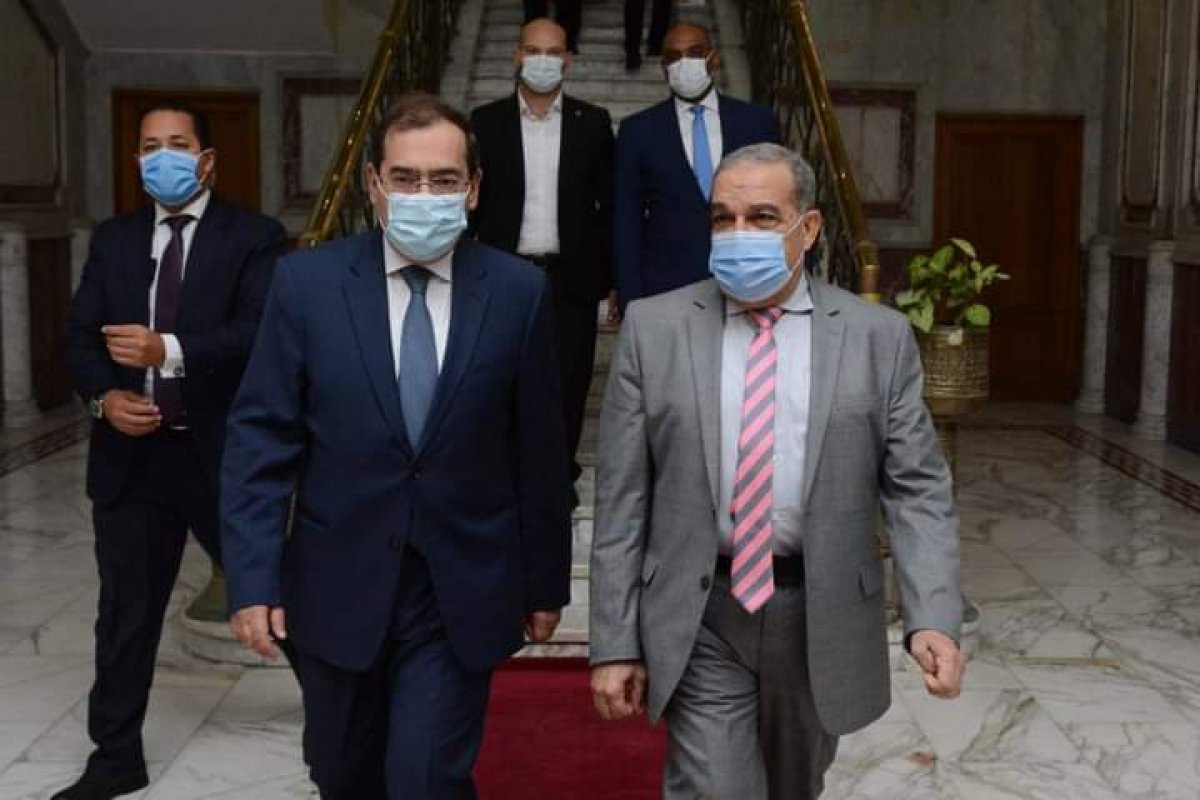 وزيرا الإنتاج الحربى والبترول يشهدا توقيع بروتوكول للتعاون فى تصنيع المشغولات والمعالجة الحرارية