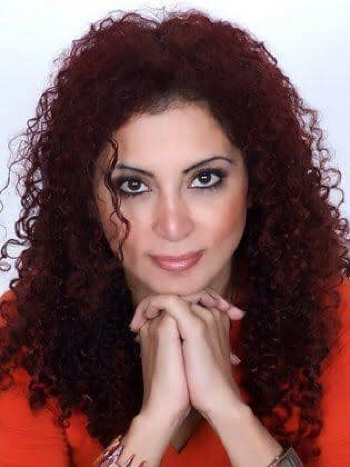 تعرف على أول فنانة مصرية تصاب بفيروس كورونا 