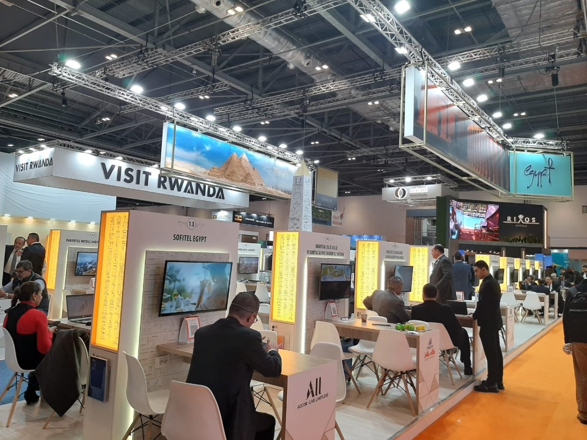 لليوم الثانى.. إقبال كبير على الجناح المصري في بورصة لندن الدولية للسياحة