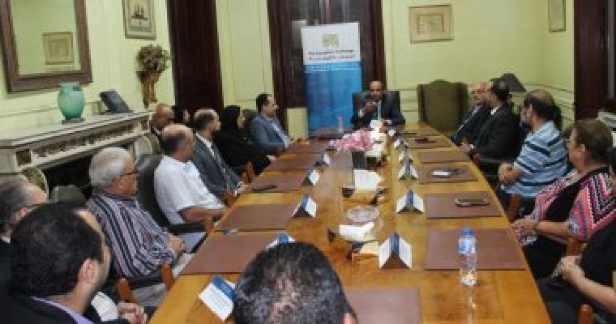 خلال لقائه بشركات الوساطة بالإسكندرية.. رئيس البورصة يناقش تحديث نظام التداول والتحديات  