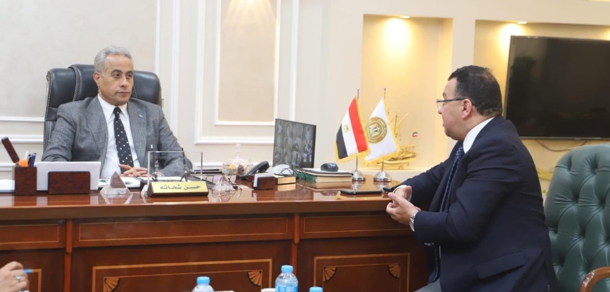 وزير العمل يلتقى وفد «ليوني العالمية» لتصنيع كابلات وضفائر السيارات