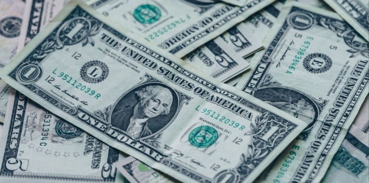 استقرار سعر الدولار في ختام تعاملات اليوم الأربعاء 