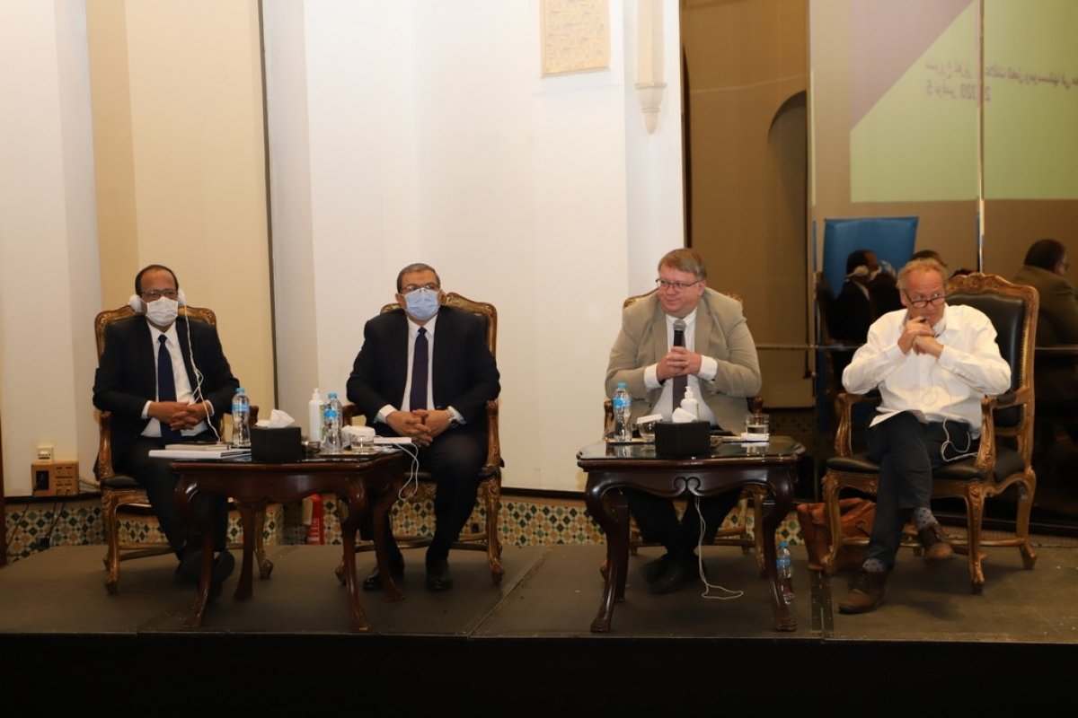 سعفان: القيادة السياسة وجهت بصرف 6 منح بقيمة 500 شهريا للعمالة غير المنتظمة