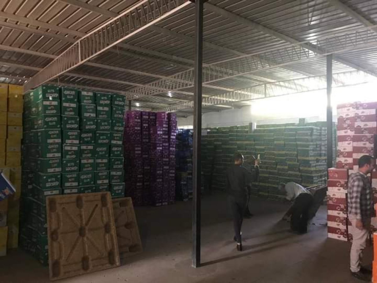 حماية المستهلك يضبط 332 طن مواد غذائية مجهولة المصدر بــ 4 مخازن غير مرخصة  