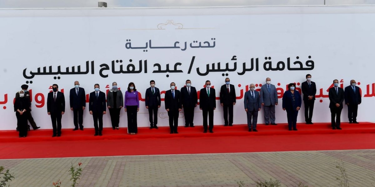 "استعدادا لفصل الشتاء".. مدبولي يشهد إطلاق أكبر قافلة إنسانية لرعاية مليون مواطن