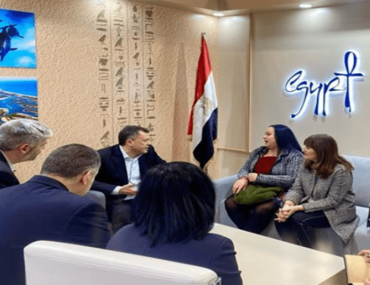 عاجل.. السياحة: مقاعد الطيران القادمة لمصر في 2023 زادت إلى أكثر من 35 % عن 2022