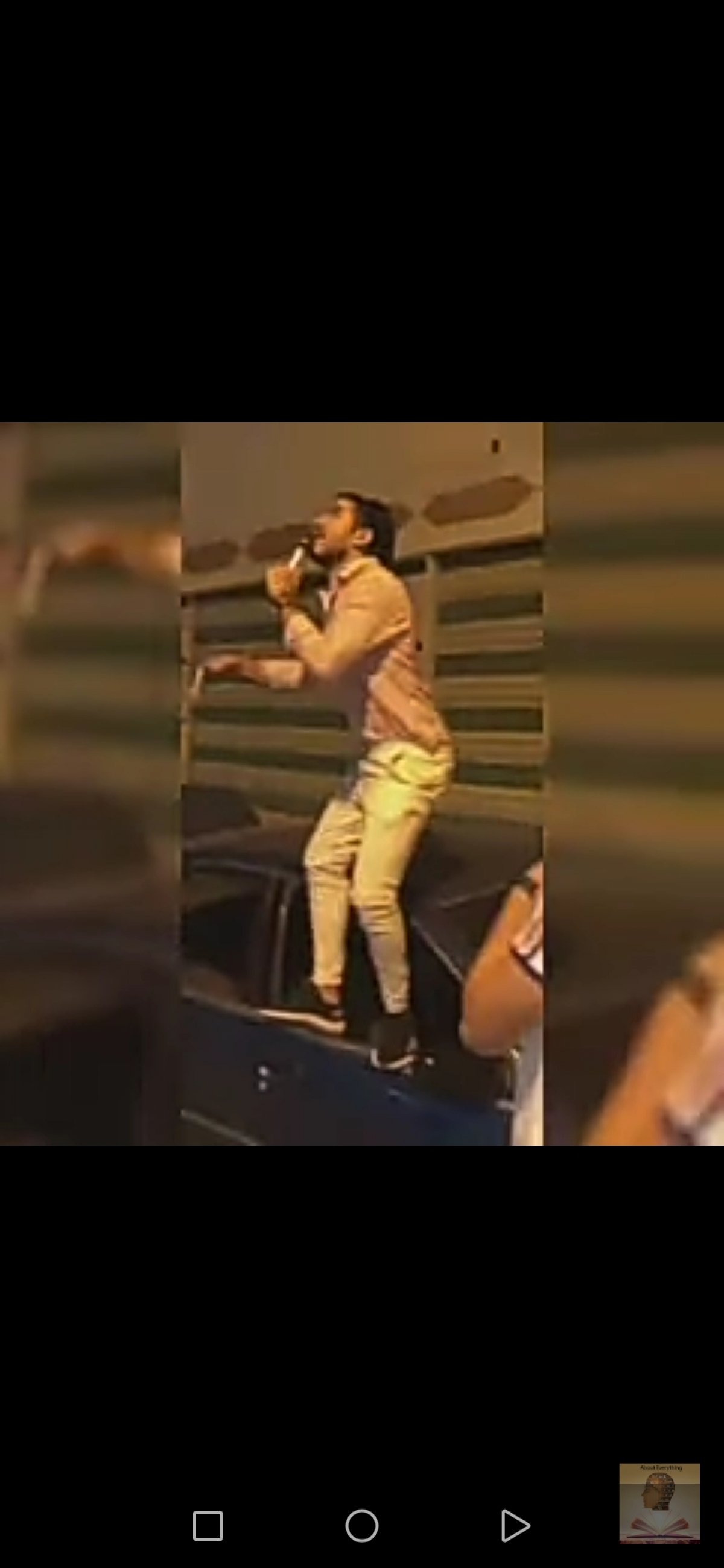 على طريقة فلم صايع بحر.. شاب يفضح فتاة في ليلة خطوبتها