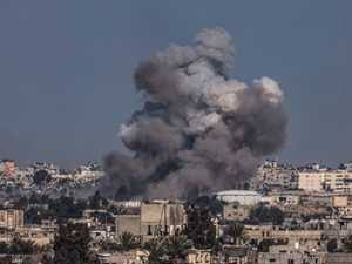 استشهاد 48 فلسطينيا في ضربات إسرائيلية على رفح الفلسطينية