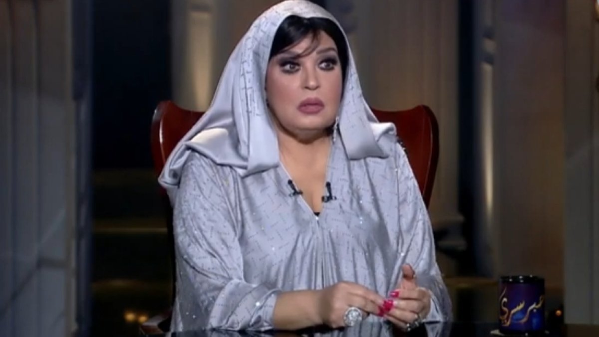 فيفي عبده توجه رسالة للستات:  «لازم تطنشي لما تعرف أن الرجالة بتخون».. والزواج العرفي فترة خطوبة.. تفاصيل بالفيديو