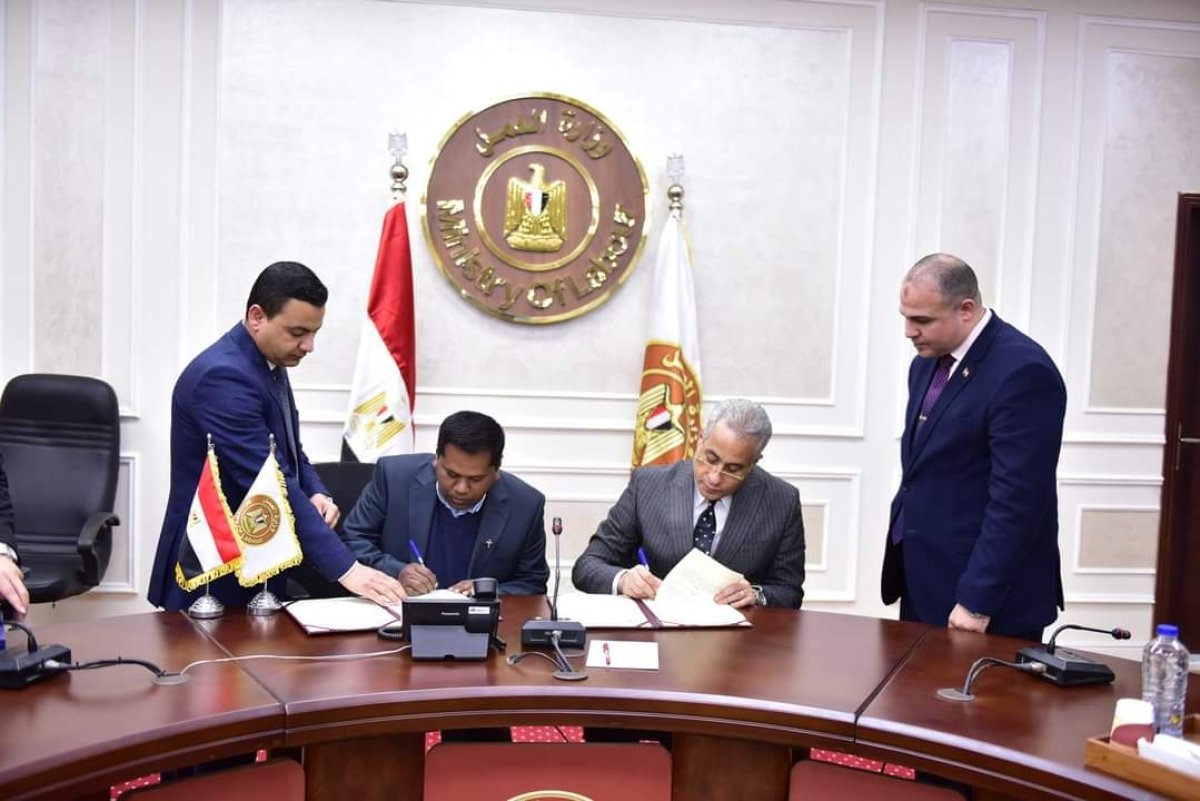 وزير العمل يُعلن عن دورات تدريب مهني بالمجان للشباب في معهد الساليزيان الإيطالي