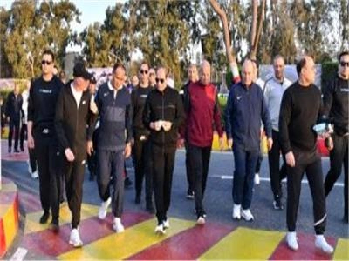 الرئيس السيسي عن الأوضاع الاقتصادية: السلع متوفرة  والأمور ماشية ومعندناش مشكلة 