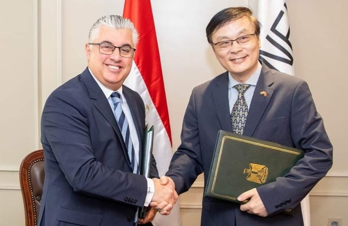 《العامة للاستثمار والمناطق الحرة》تتعاون مع مجموعة محرم لترويج السياسات الداعمة للاستثمار