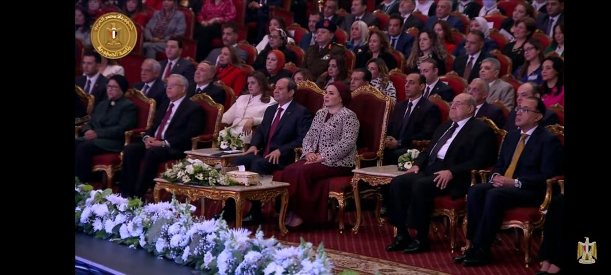 الرئيس السيسي يوجه بتخصيص 10 مليارات لصندوقي تنمية الأسرة وكبار السن