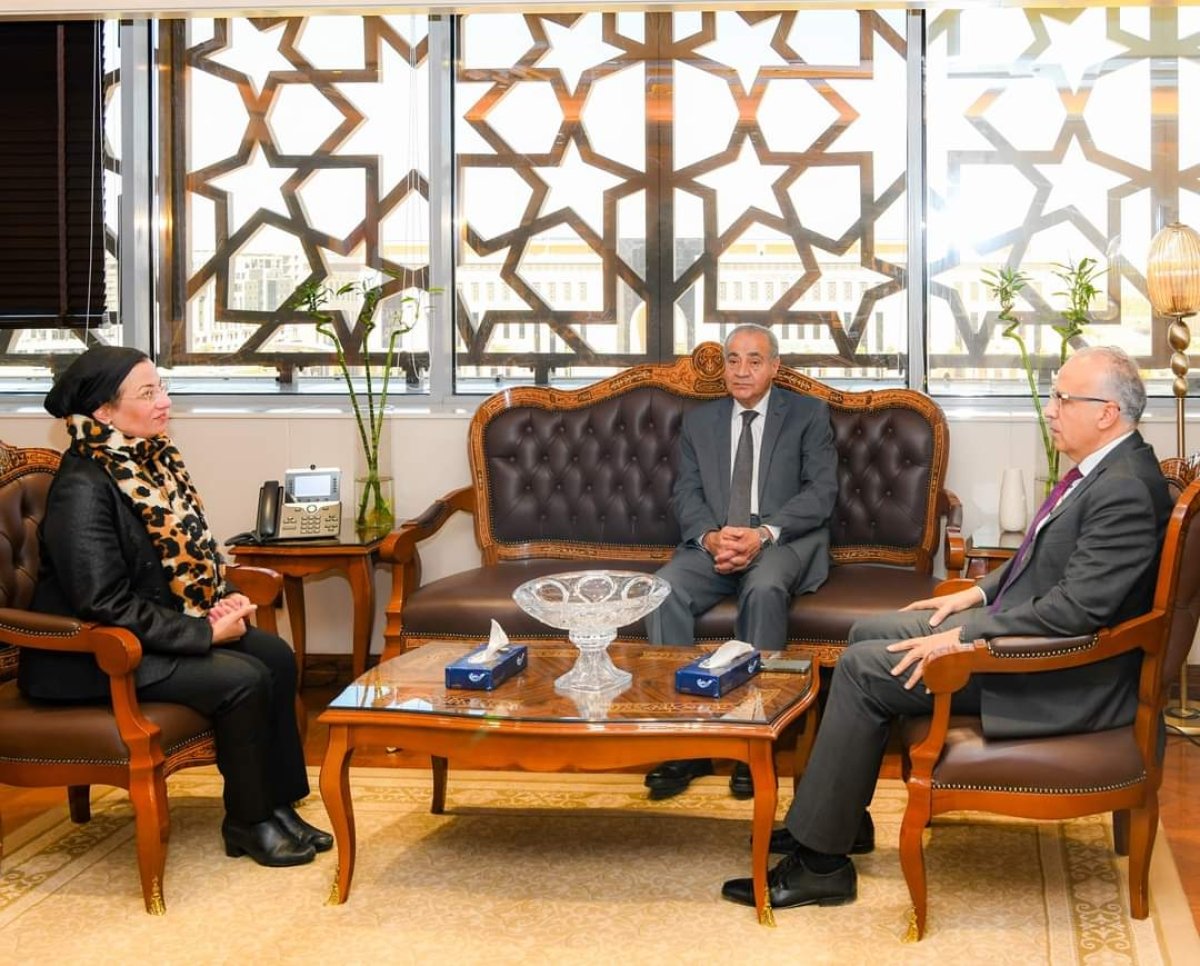 وزراء البيئة والري والتموين يناقشون حماية الموارد المائية من التلوث الصناعى بمنشآت صناعة السكر