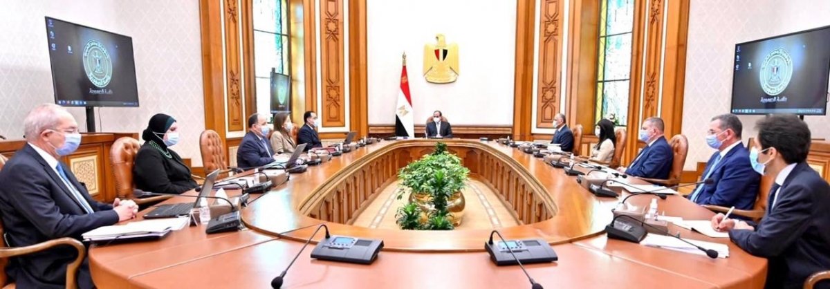 الرئيس السيسي يتابع الأهداف الاستراتيجية للمنطقة الاقتصادية لقناة السويس وجهود تعزيز مناخ الاستثمار