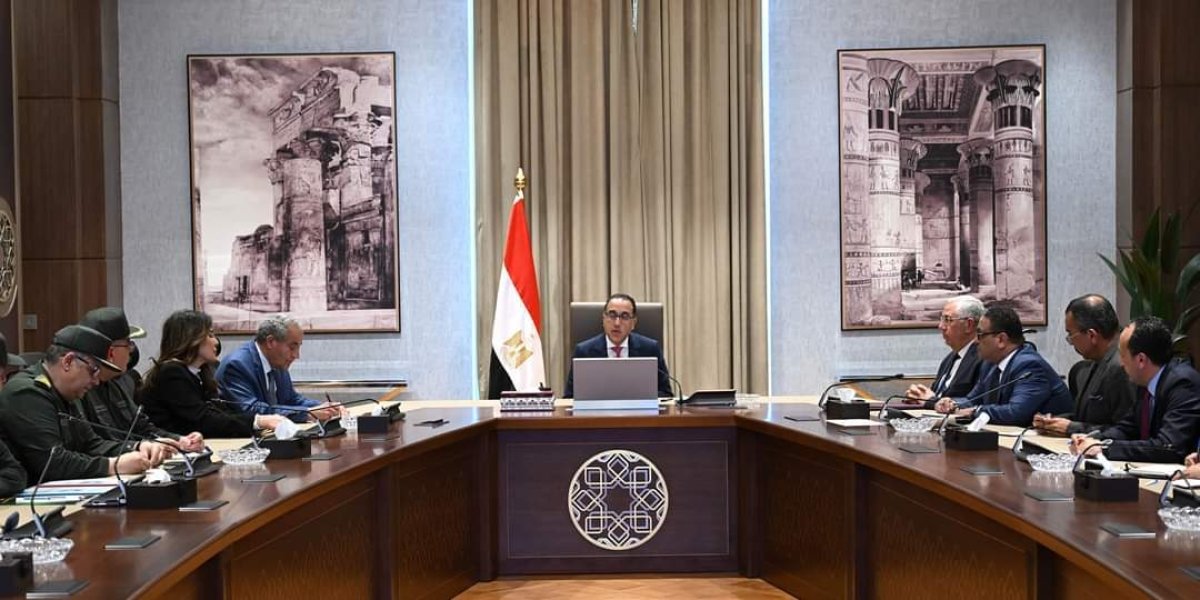 الحكومة تبدأ سداد مستحقات الشركاء الأجانب بالمشروعات البترولية