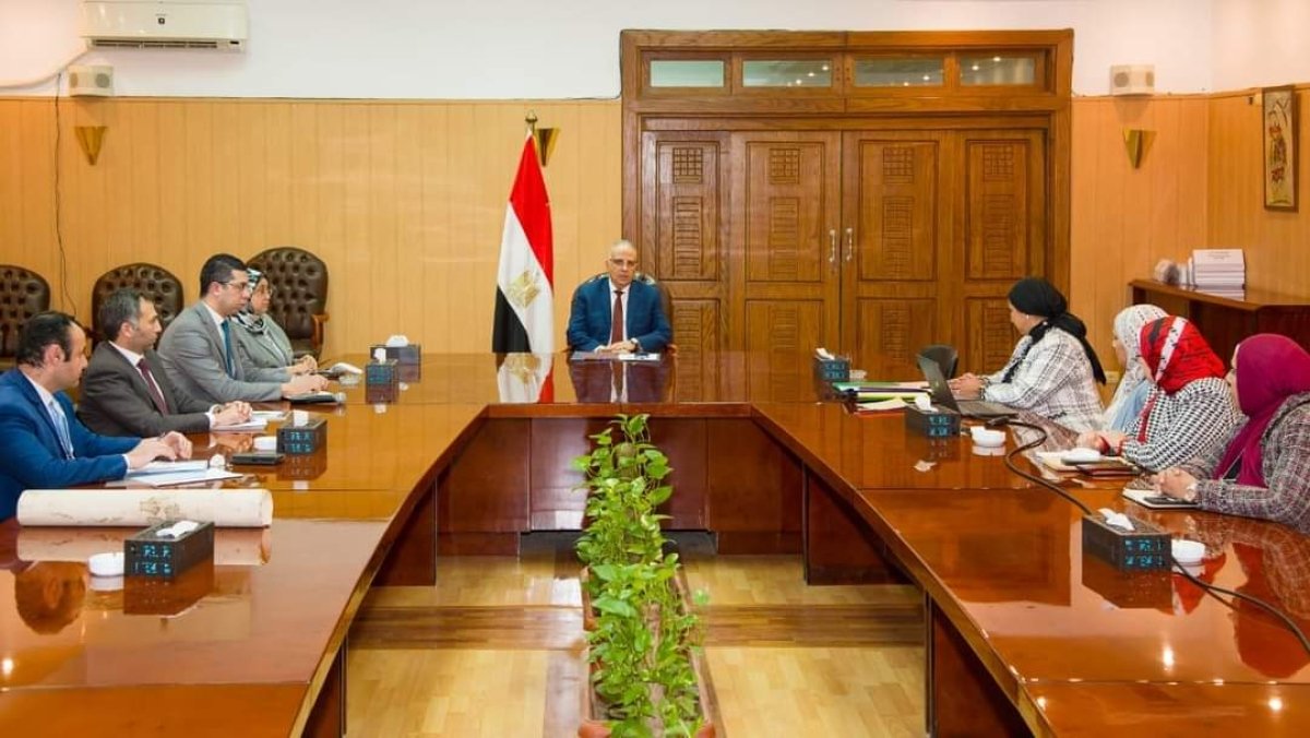 وزير الري يتابع موقف التنسيق مع اليونسكو للحفاظ على المنشآت والمقتنيات التاريخية