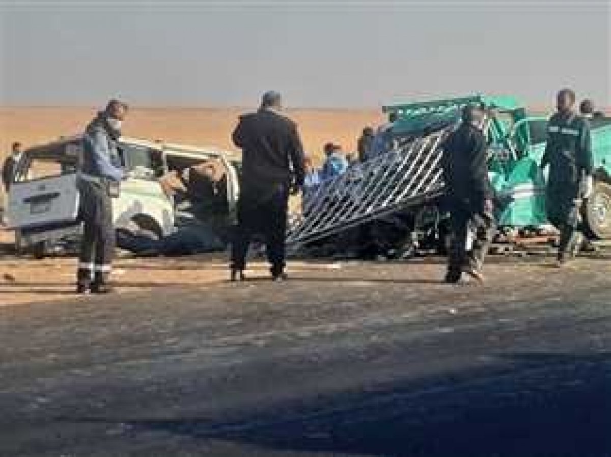 ننشر أسماء ضحايا ومصابين حادث  تصادم ميكروباص وربع نقل بأسوان