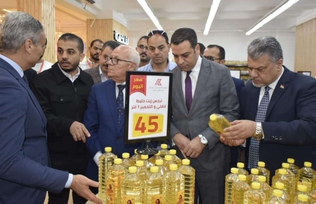 سندوتش الفول ٥ جنيهات ولتر الزيت ٤٥ جنيها.. حملة رقابية ببورسعيد يقودها المحافظ و رئيس حماية المستهلك