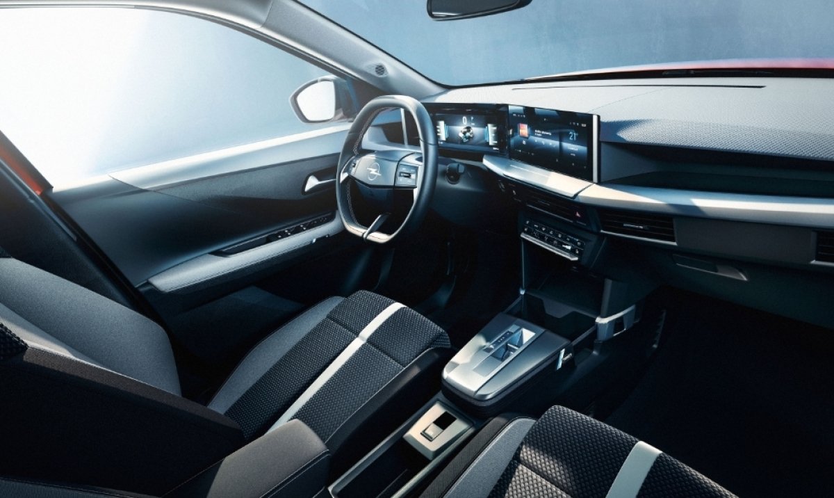 أوبل فرونتيرا《SUV》.. الأوسع بفئة السيارات الكهربائية