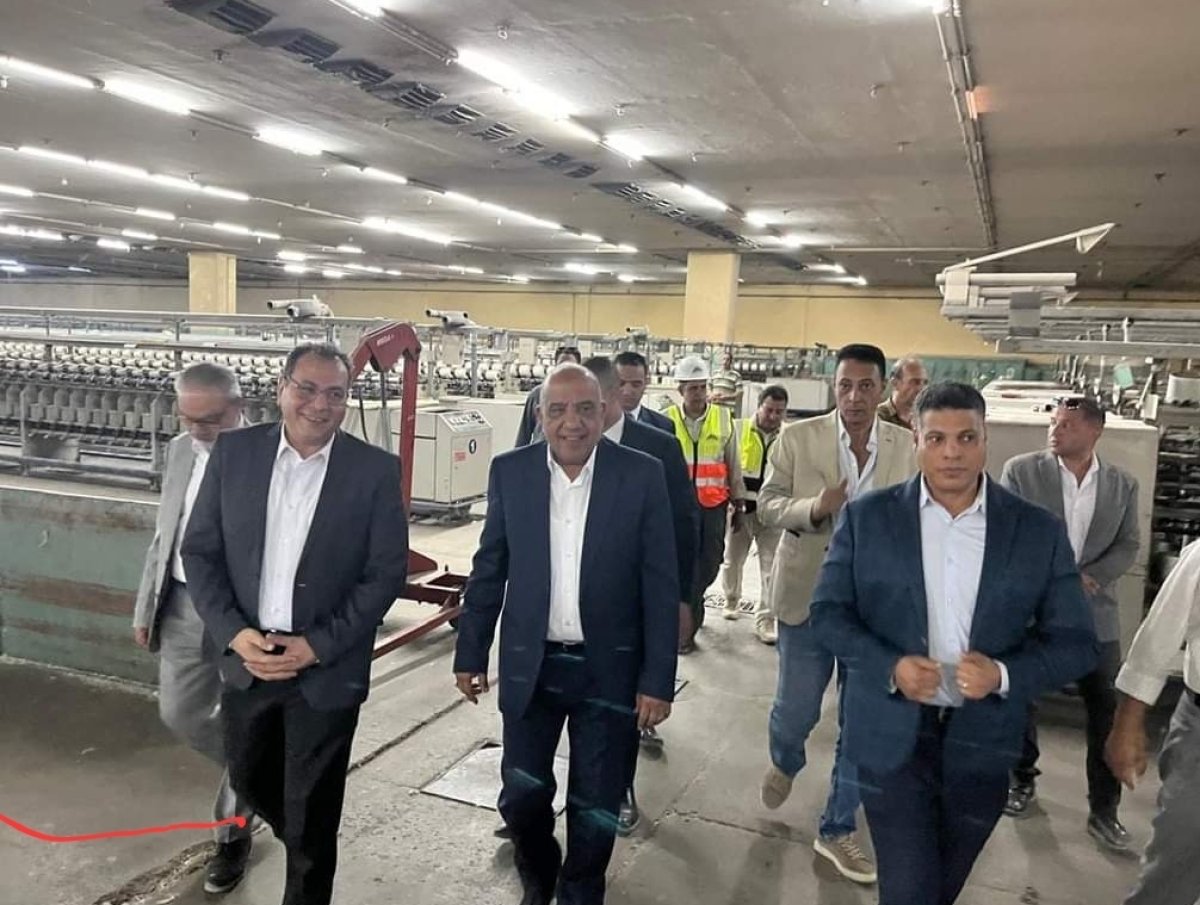 عصمت: نستهدف توفير مستلزمات إنتاج صناعة النسيج.. و《غزل 2》ينتج 10 أطنان يوميا 