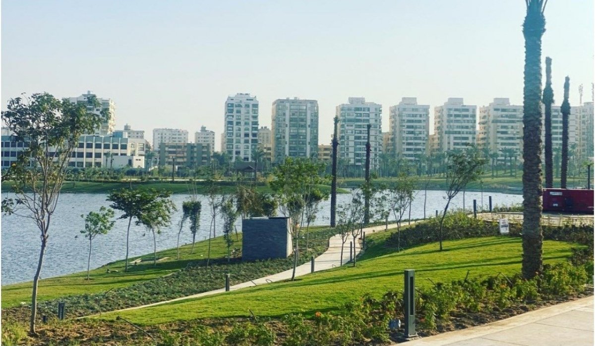 وزير الإسكان: أكثر من 85 % نسبة الإنجاز بـ"تطوير منطقة عين الصيرة".. و95 % للقطاع الأول بـ"ممشى أهل مصر"