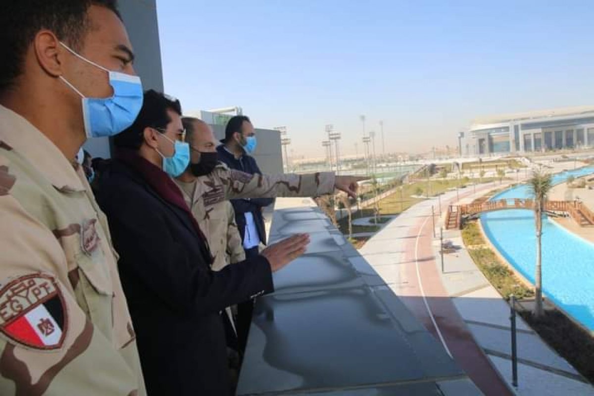 استعداد لبطولة العالم لكرة اليد.. وزير الرياضة يتفقد المدينة الرياضية بالعاصمة الادارية