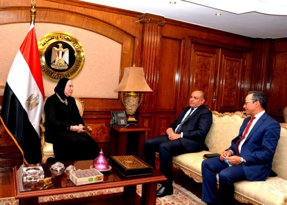 "جامع" تبحث مع "وفا بنك" تعزيز الصادرات والاستثمارات المصرية في الأسواق الافريقية