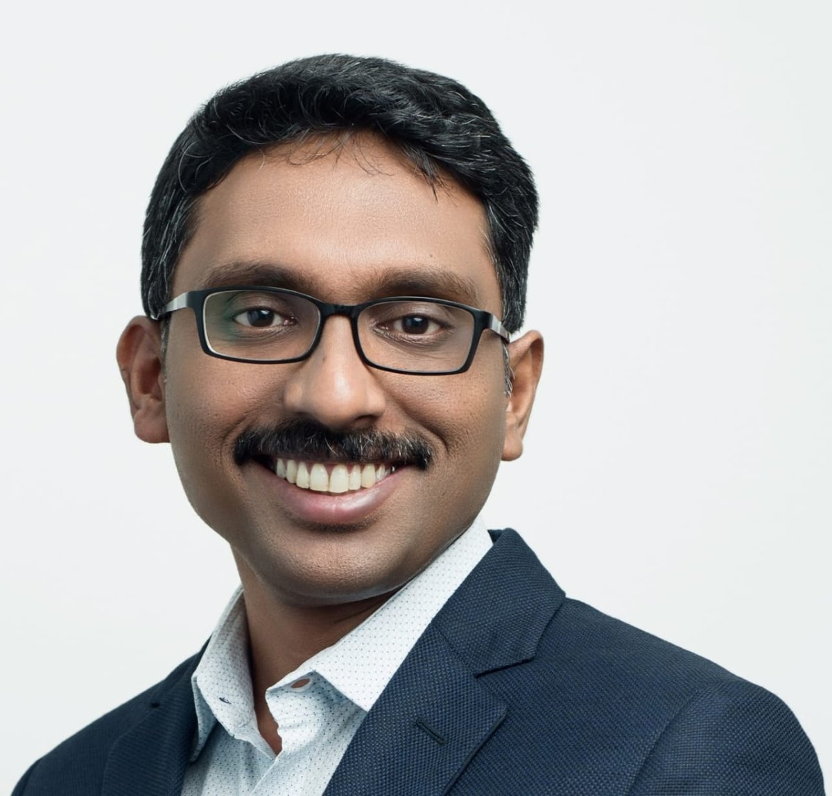 زوهو تكشف عن منصة《CRM for Everyon》وأدوات المطورين المتقدمة