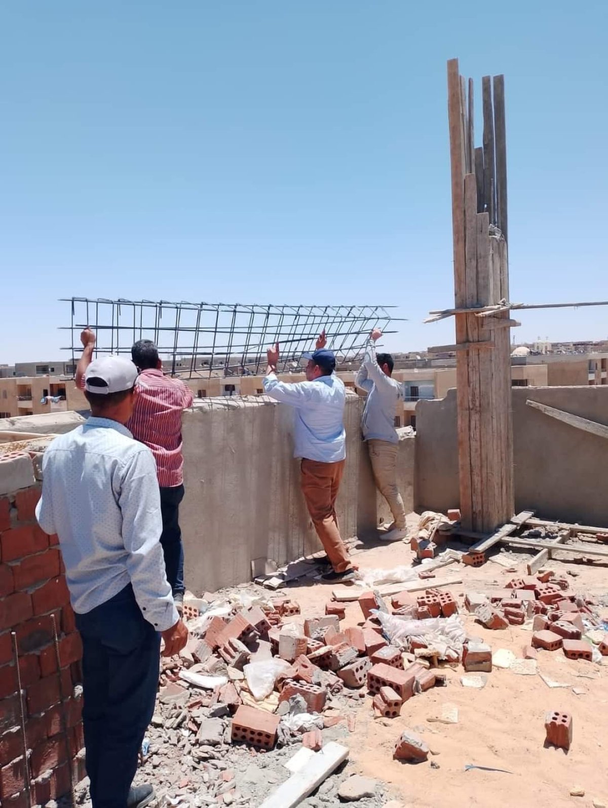 الإسكان: إيقاف وإزالة عدة مخالفات بناء بمدن بدر والعاشر من رمضان والعبور و6 أكتوبر