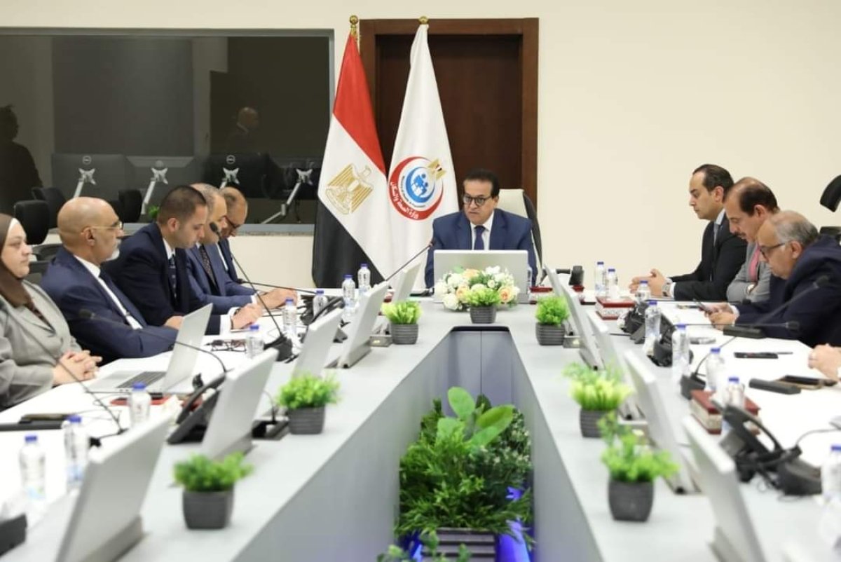 «عبدالغفار» يتابع اعمال البعثة الطبية للحج والتى قامت بتقديم الخدمات الصحية ل 30 ألف حاج