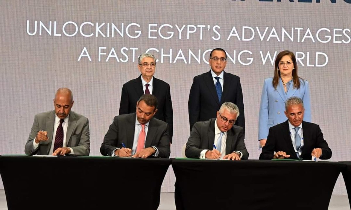 بـ33 مليار دولار..«مدبولي» يشهد توقيع 4 اتفاقيات مع المطورين الأوروبيين