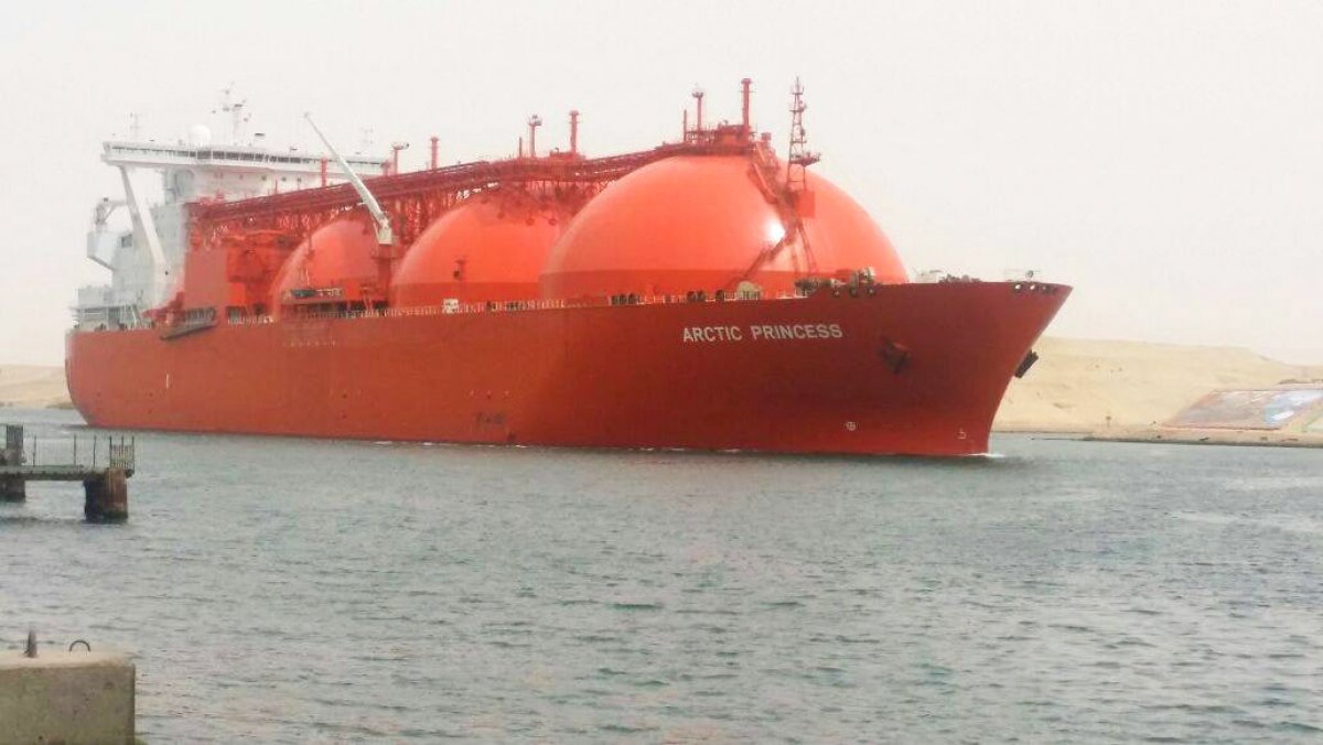 منظمة ARGUS العالمية: قناة السويس الخيار الأول لناقلات الغاز الطبيعي المُسال الأمريكي إلى الشرق الأقصى خلال يناير 2021