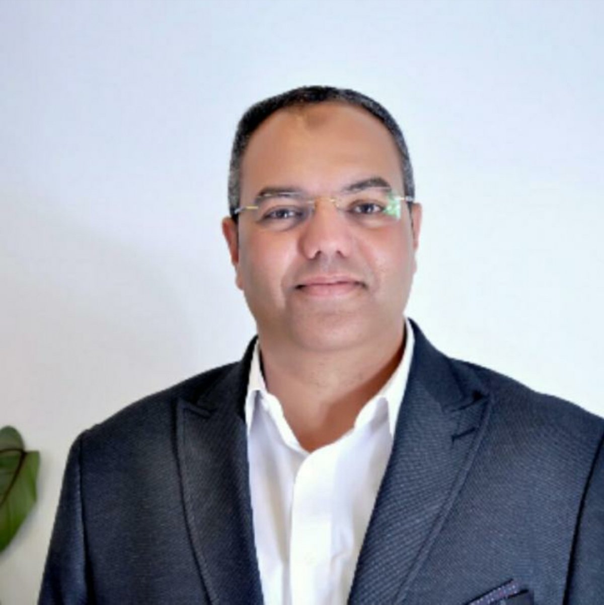 عضو لجنة التشييد والبناء: قرار المركزى بتمويل اقساط الأراضى العقارية يضبط السوق ويشجع الشركات على الالتزام 