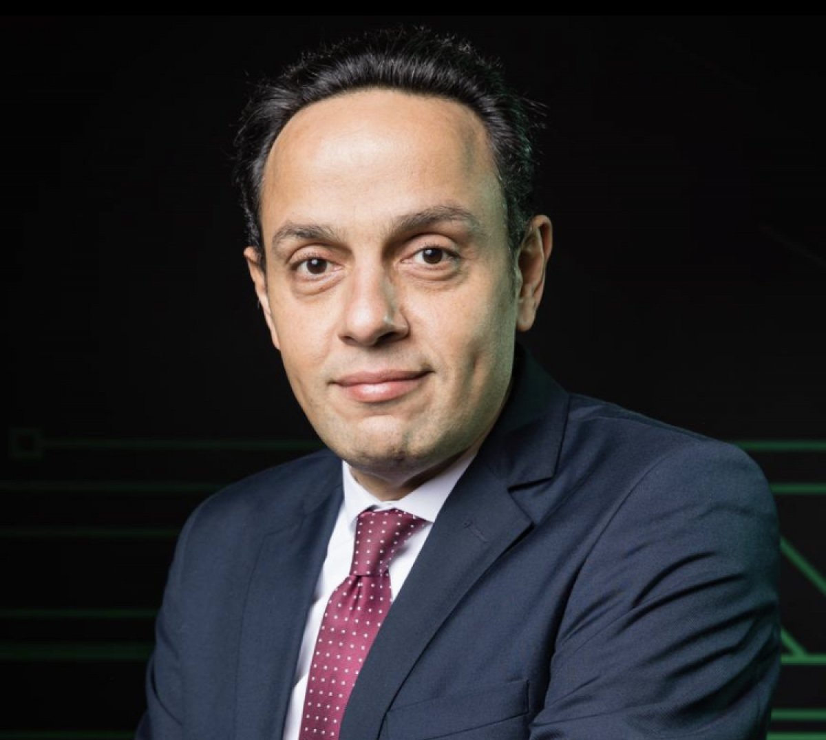 نائب رئيس شنايدر إليكتريك: نقدم أحدث الحلول الرقمية والخدمات الهندسية والدعم الفني