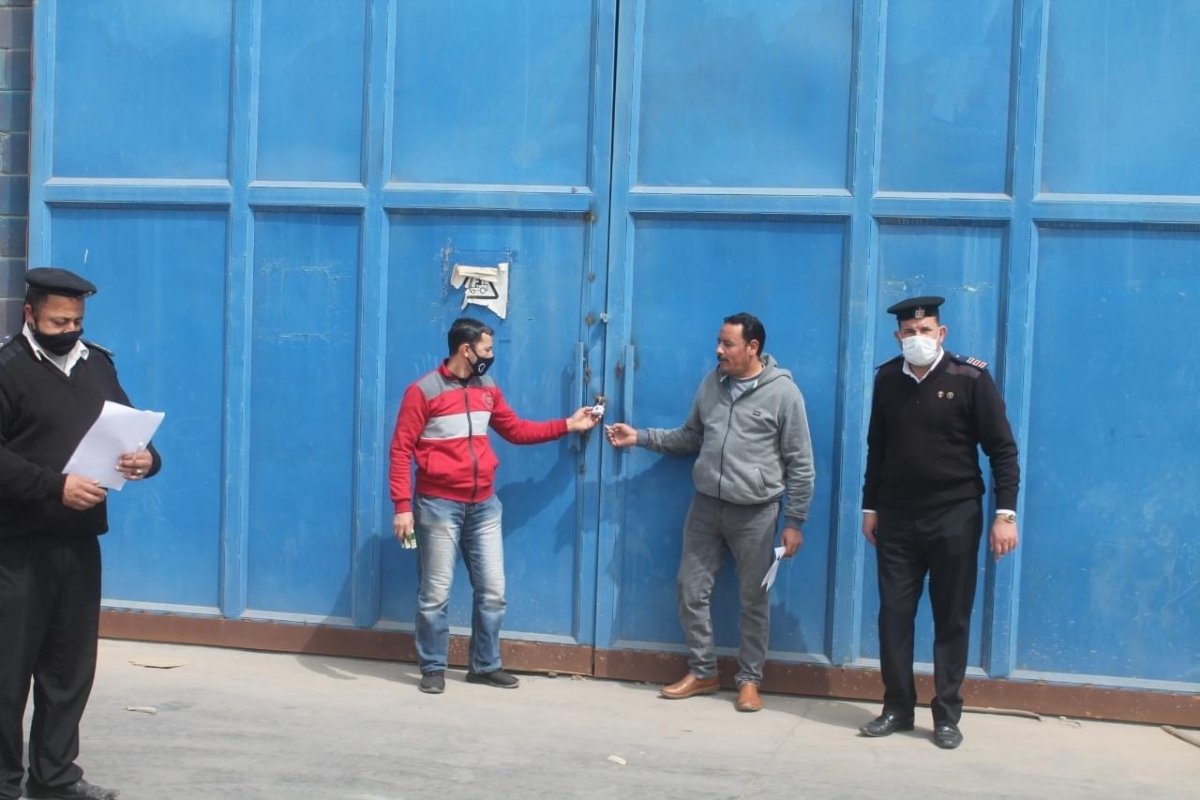 رئيس جهاز مدينة السادات : تنفيذ 21 قرار غلق وتشميع لمحال وبدرومات وقطع أراضٍ صناعية مخالفة للنشاط