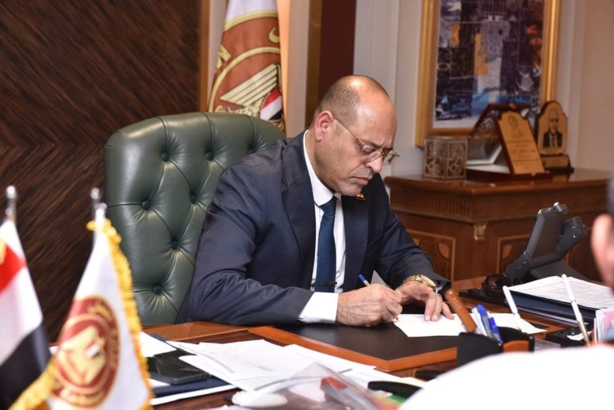 وزير العمل يُعلن بدء صرف منحة قدرها 70 ألف جنيه للمصابين من العمال ضحايا حادث «المطرية - بورسعيد»