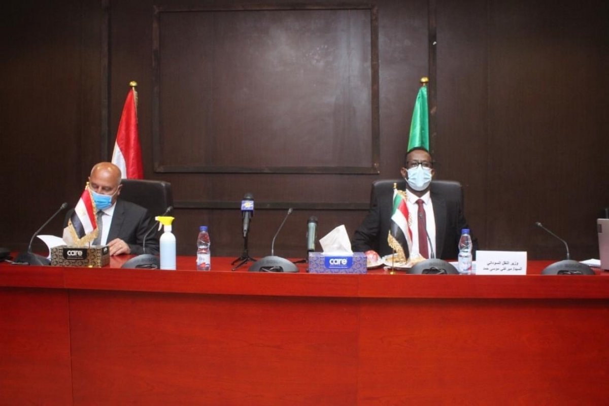 وزير النقل: توجيه واضح وصريح من الرئيس السيسي بتلبية أي مطالب للأشقاء السودانيين