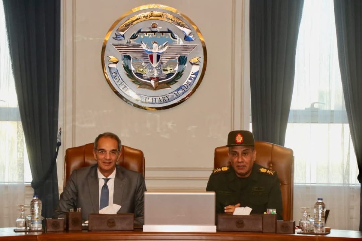 الاتصالات والأكاديمية العسكرية يتعاونان لتنفيذ مبادرة لتأهيل ٣٠٠٠ طالب فى العلوم التكنولوجية الحديثة