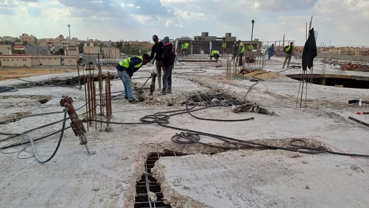 وزير الإسكان يُصدر قرارين لإزالة تعديات ومخالفات بناء  بالعبور الجديدة والساحل الشمالي.. ومواصلة الحملات بعدة مدن