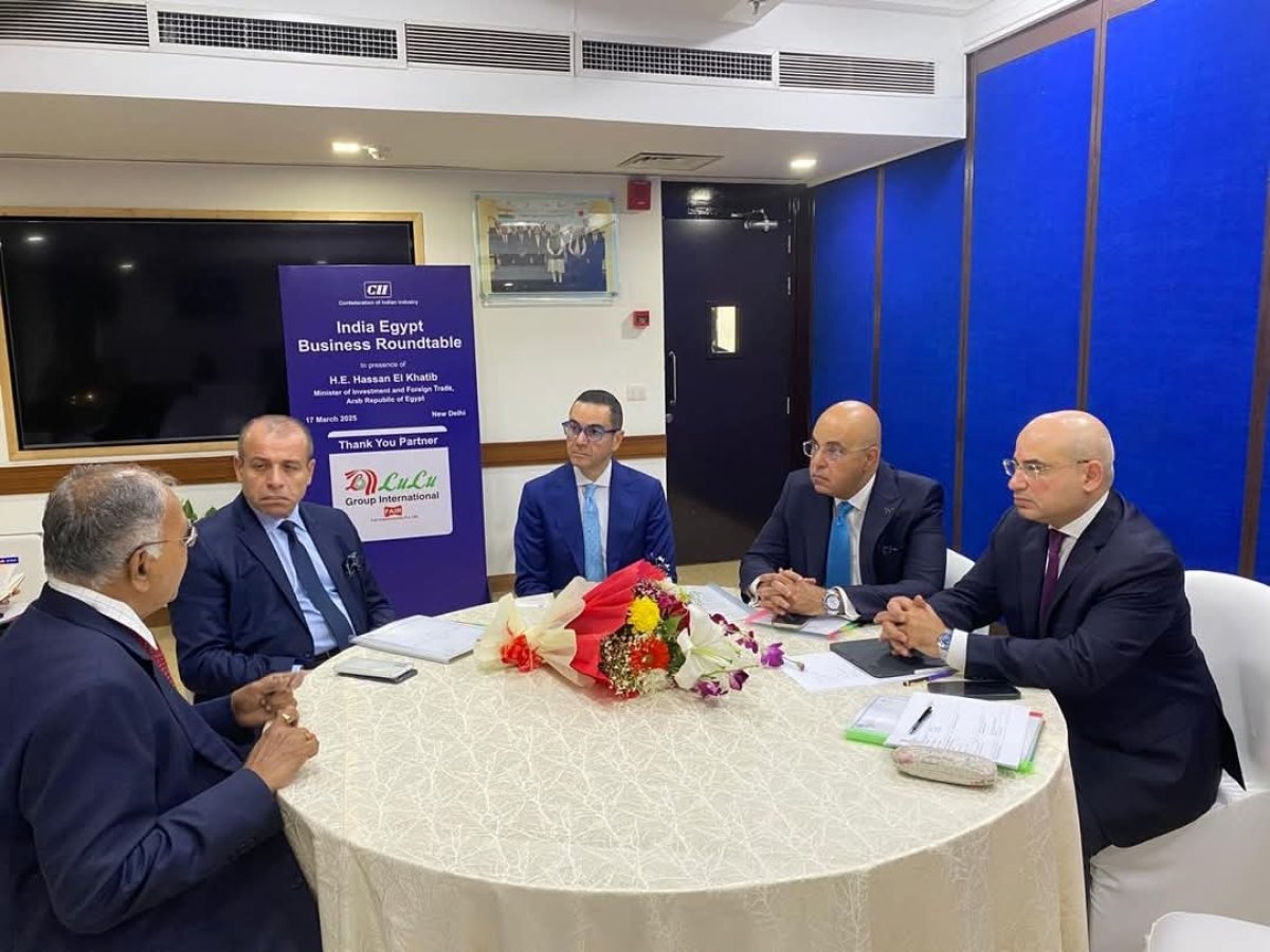  وزير الاستثمار يستعراض السياسات الاقتصادية للدولة وفرص ومقومات الاستثمار بالسوق المصري مع مجموعة هندية