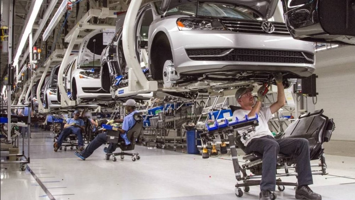 صناعة السيارات الألمانية تواجه تحديات الرسوم الجمركية الأميركية