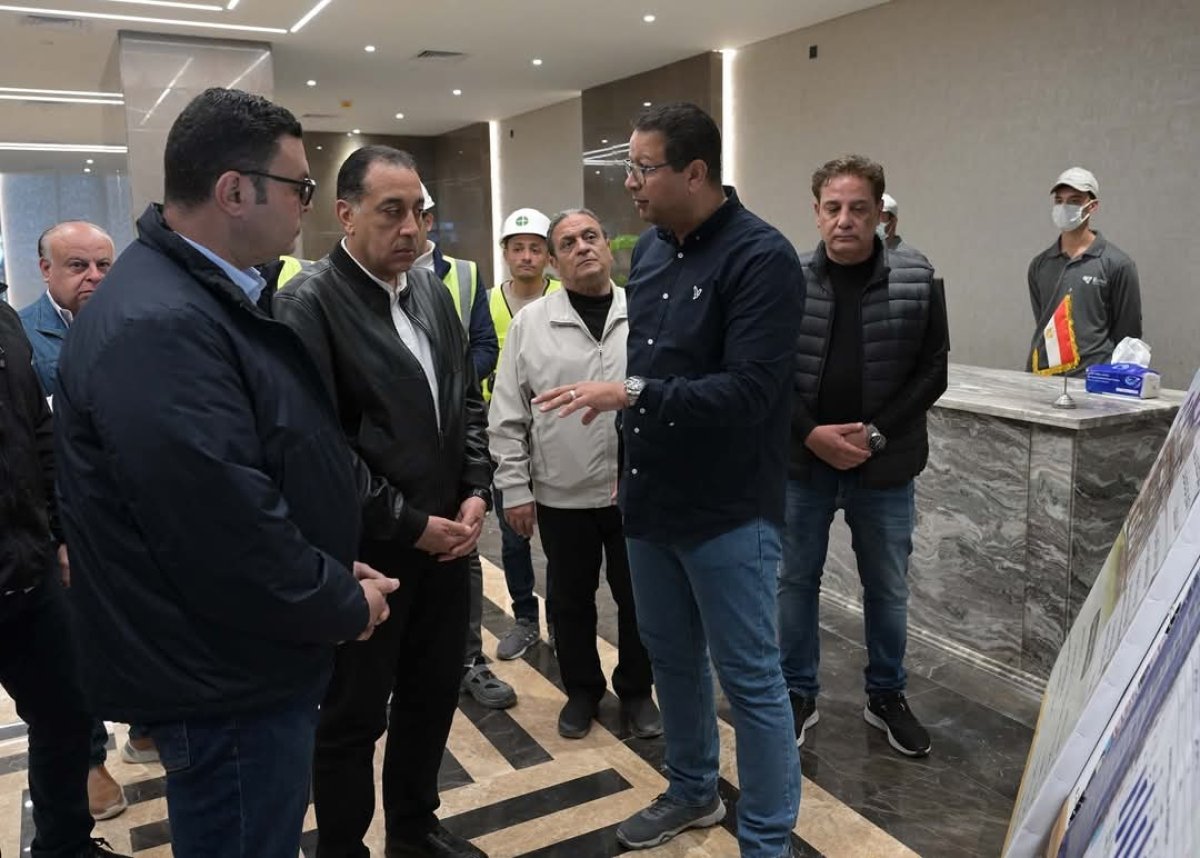 رئيس الوزراء يتفقد مشروع أبراج "الداون تاون" خلال زيارته لمدينة العلمين الجديدة اليوم