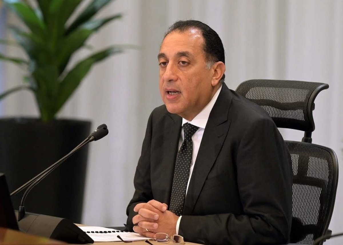 رئيس الوزراء يتوجه إلى أوغندا لترؤس وفد مصر بالقمة غير العادية للدول المساهمة بقوات في بعثة الاتحاد الأفريقي للدعم والاستقرار في الصومال