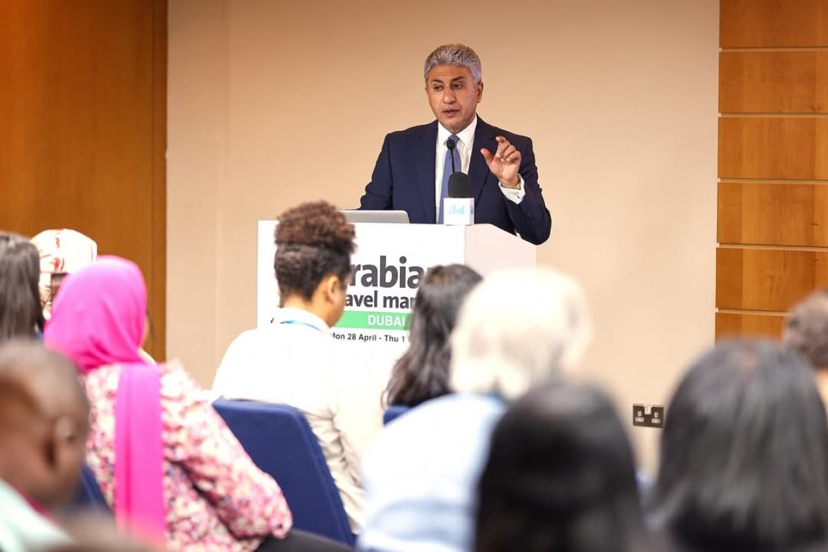 وزير السياحة من دبي يدعو شعوب العالم لزيارة المتحف المصري الكبير بعد افتتاحه كاملاً بشكل رسمي في يوليو المقبل