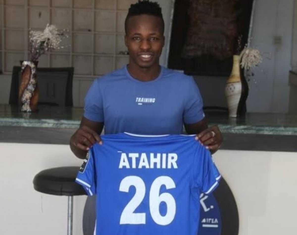 هل يتعاقد الأهلي مع أطهر الطاهر لتعويض أحمد فتحي؟ 