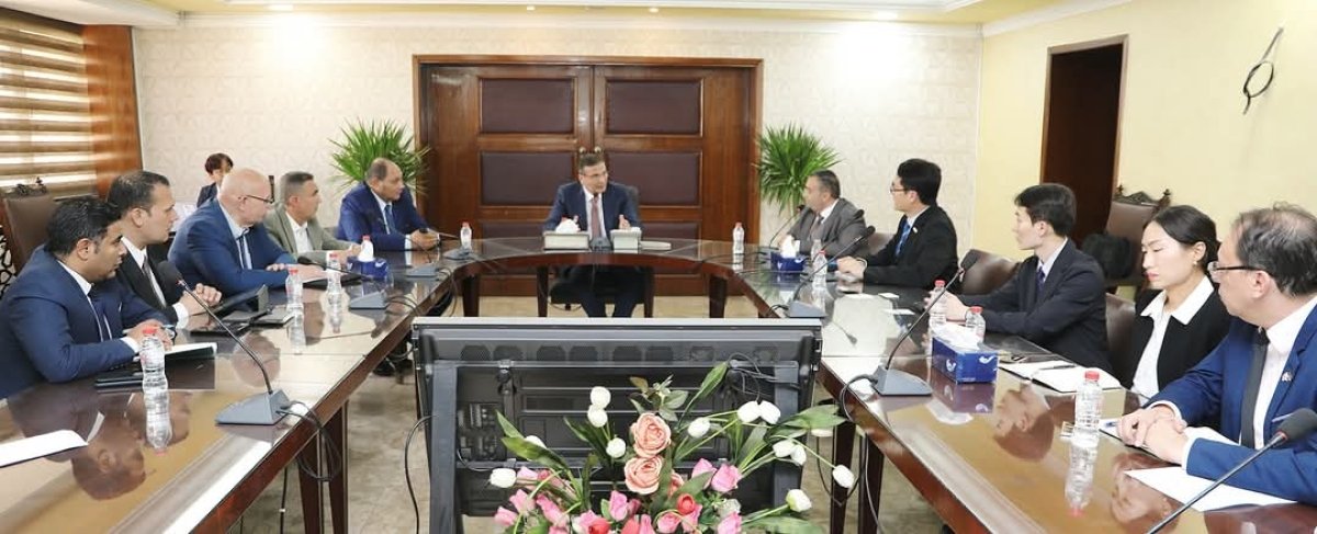 وزير الزراعة يبحث مع كبرى الشركات الكورية الاستثمار في مجال إنتاج لقاحات الدواجن في مصر