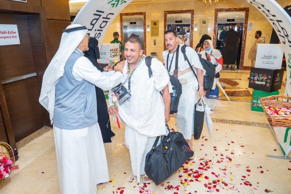 Warm Welcome by Al-Masiya Group: First Groups of Egyptian Pilgrims Arrive by Land in the Holy Land
