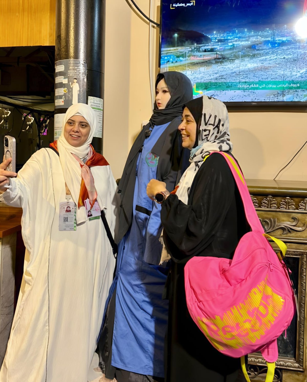 الذكاء الصناعي مفاجأة اول أيام التشريق بمشعر مني